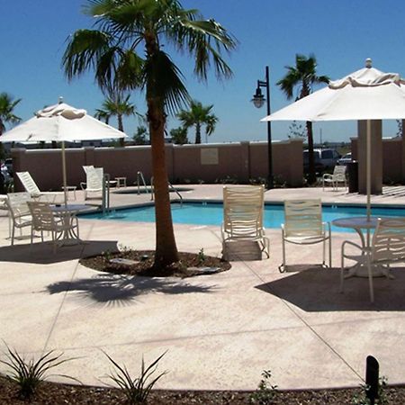 Hampton Inn & Suites Sacramento-Airport-Natomas מראה חיצוני תמונה