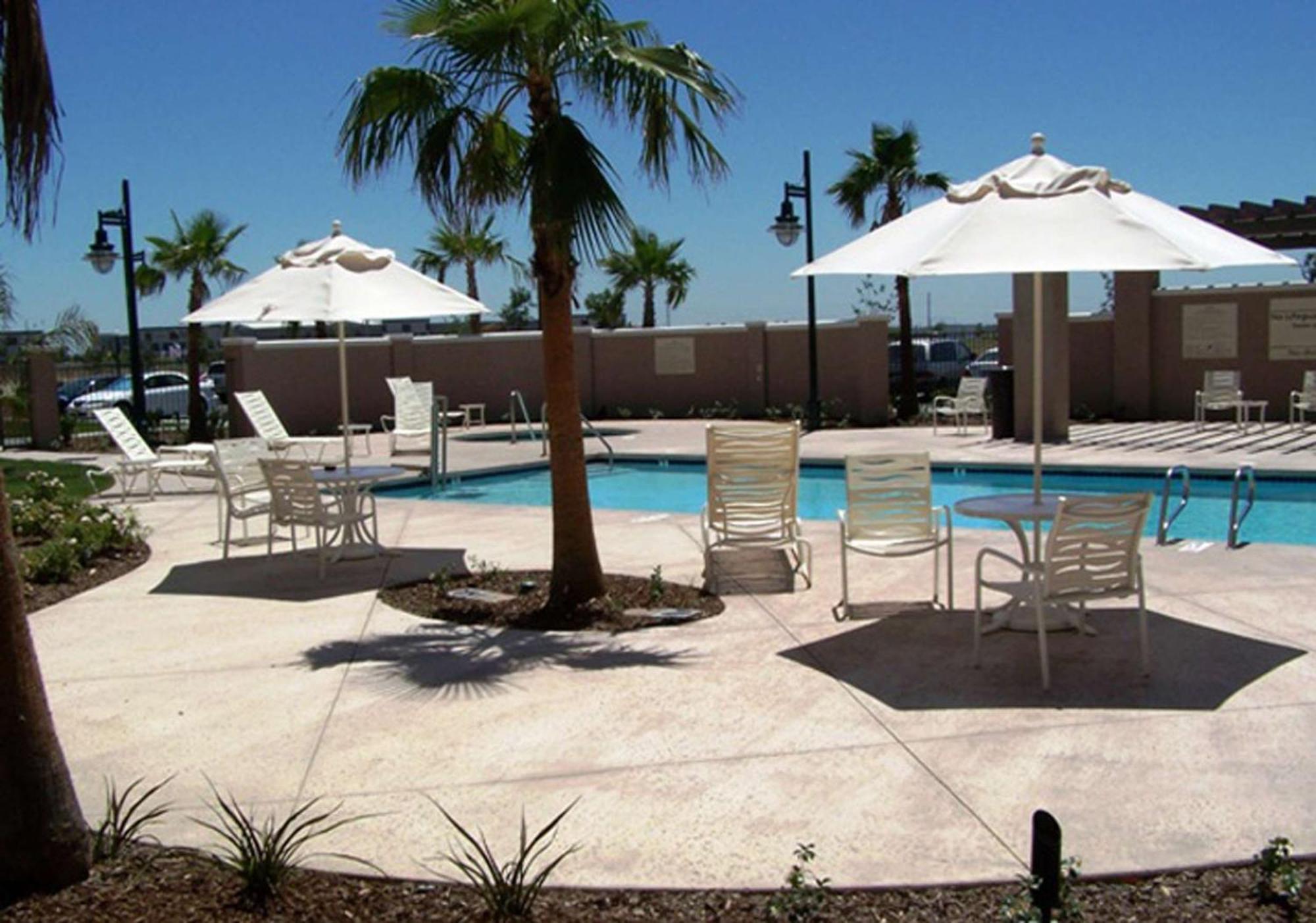 Hampton Inn & Suites Sacramento-Airport-Natomas מראה חיצוני תמונה