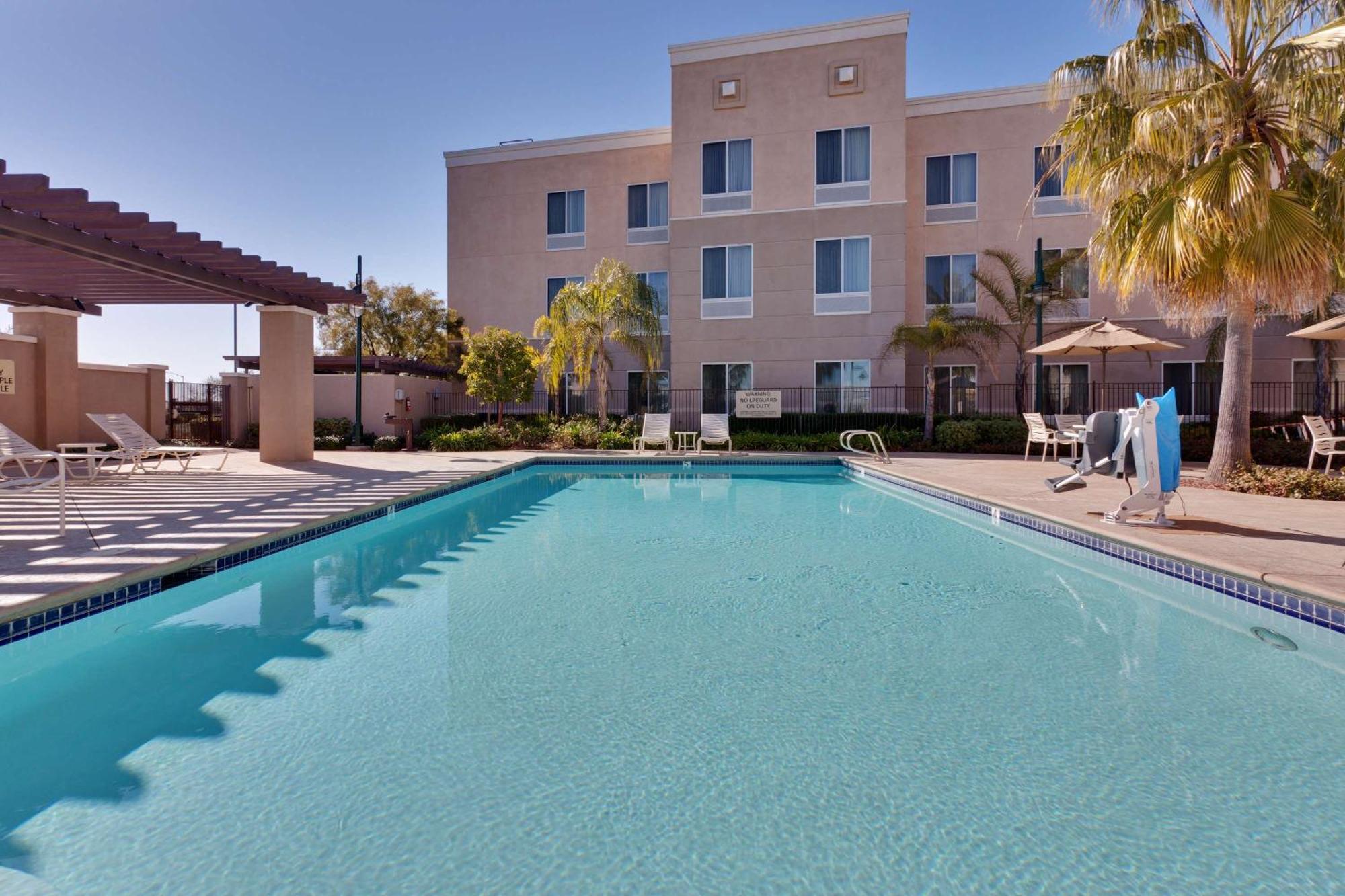 Hampton Inn & Suites Sacramento-Airport-Natomas מראה חיצוני תמונה
